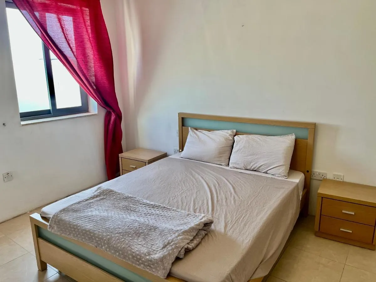 Attard Penthouse Apartment 0*,  Malta